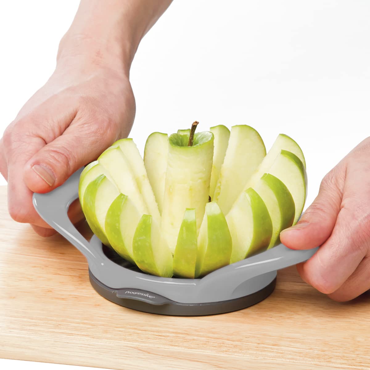 Progressive PrepWorks stainless steel blades deliver durable performance for precise cuts.