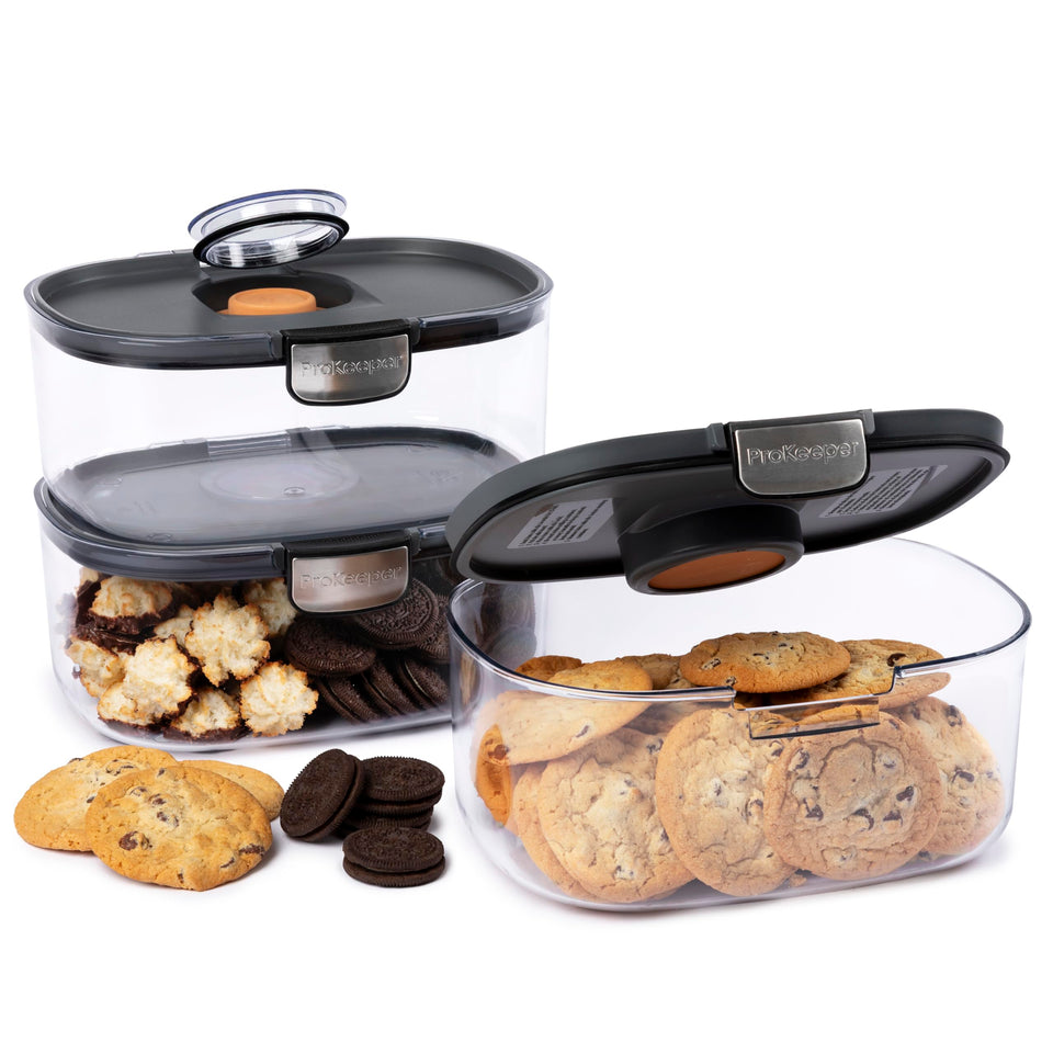 Progressive ProKeeper 3 Qt container with airtight seal keeps cookies fresh.