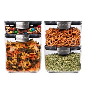 Progressive ProKeeper+ second 1.5qt container with easy-access lid and latch.