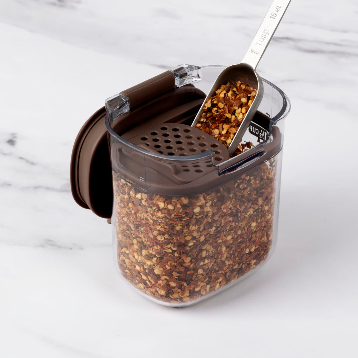 ProKeeper+ Removable terra cotta disk keeps brown sugar soft.