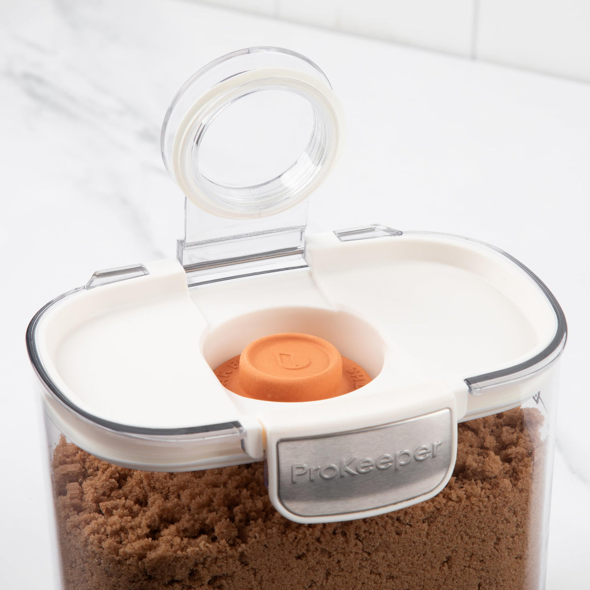 ProKeeper mini keeper with built-in shaker leveler for small measures