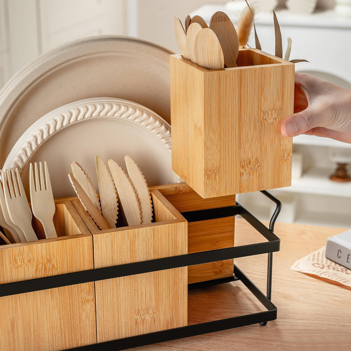 PTSTING multi-use storage keeps kitchen and bathroom items tidy.