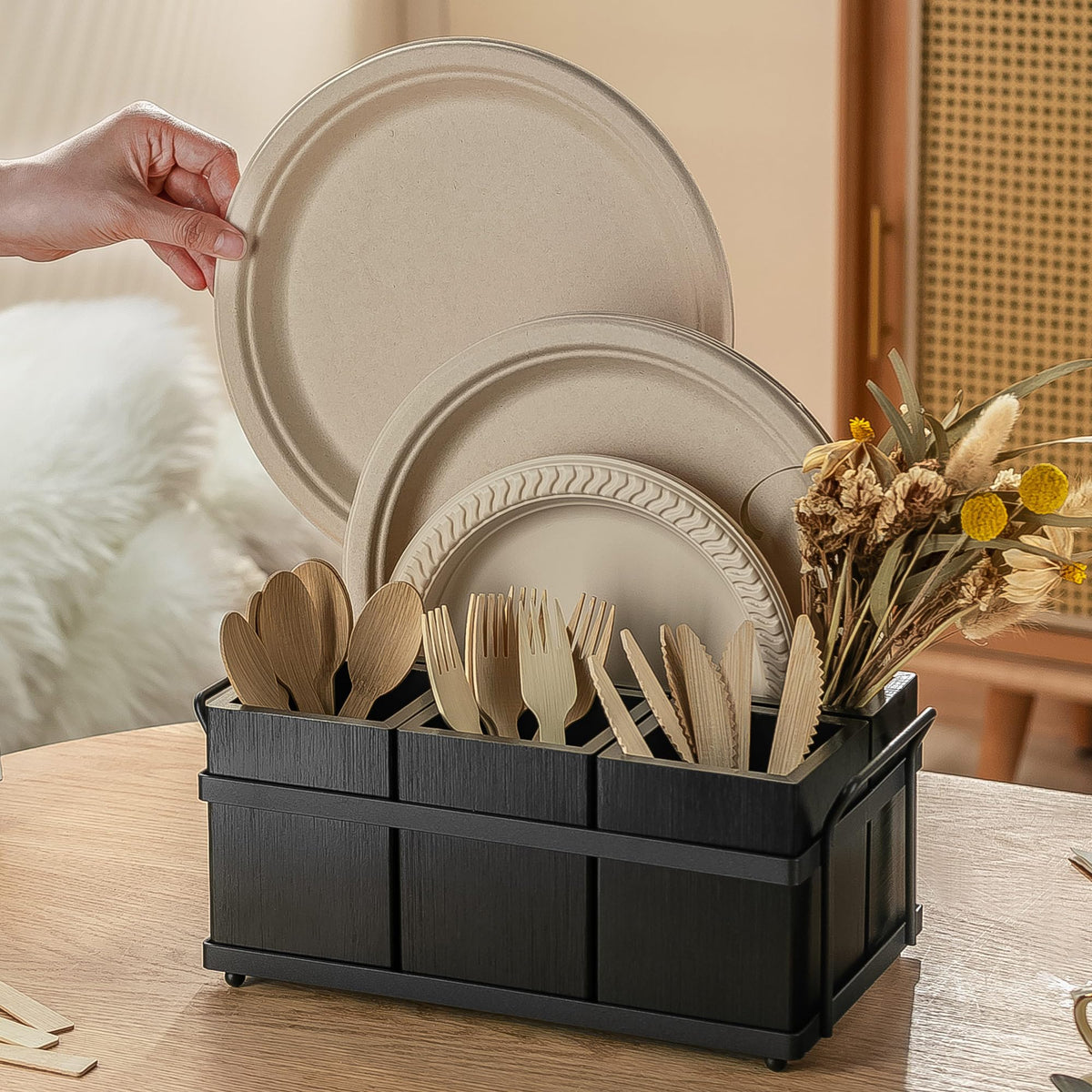 PTSTING silverware caddy with removable slots for flexible storage.