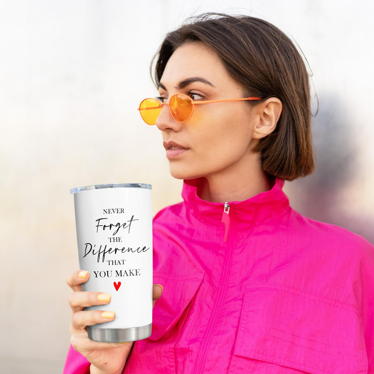 Pudmaple insulated double-wall tumbler preserves hot and cold beverages.