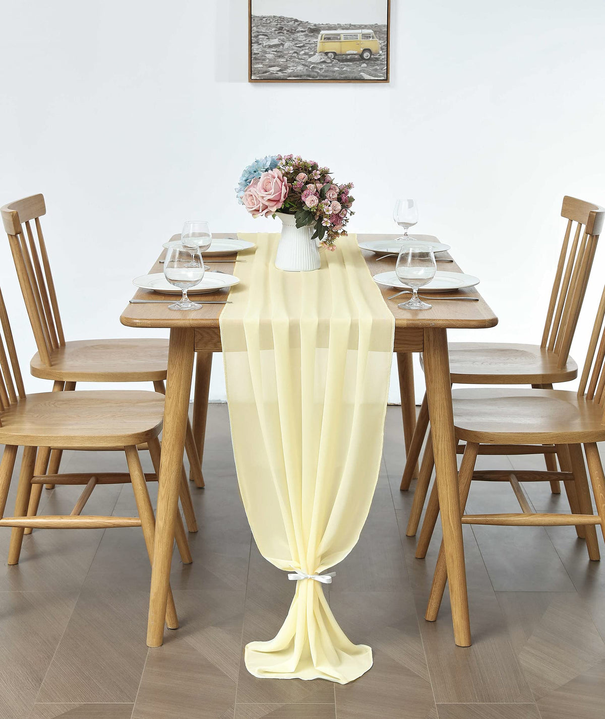 Pufogu bridal table decor in chiffon runner for elegant centerpiece.