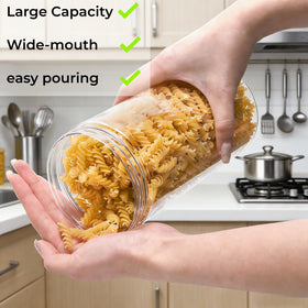 Pumtus screw-on lids provide a reliable airtight seal.