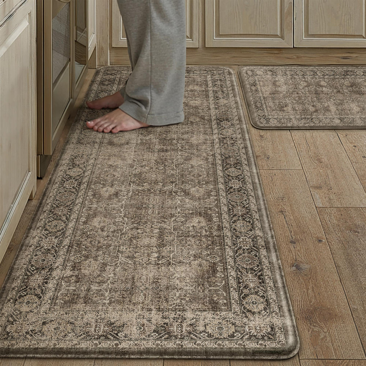 PureCozy front sink anti-fatigue mat boosts comfort during prep
