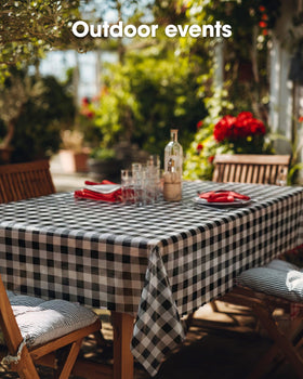Pureegg sturdy disposable rectangle table cover for gatherings.