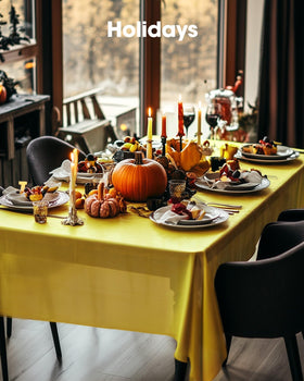 Pureegg tablecloth used at an outdoor picnic, adding color and protection.