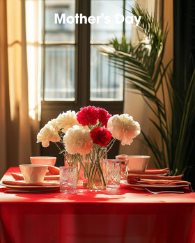 Pureegg tablecloth at an outdoor picnic setting for surface protection.
