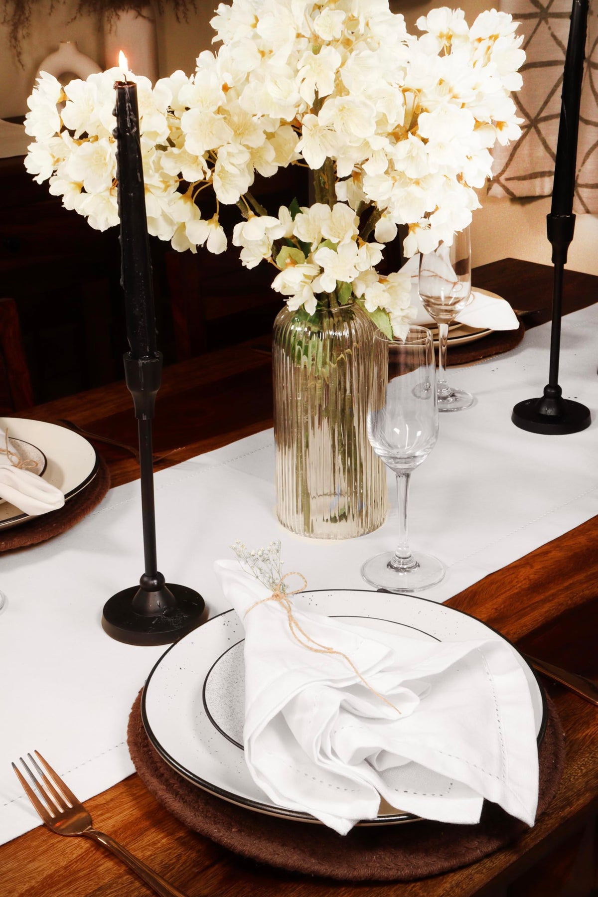 PurpleEssences eco-friendly cotton napkins in solid white