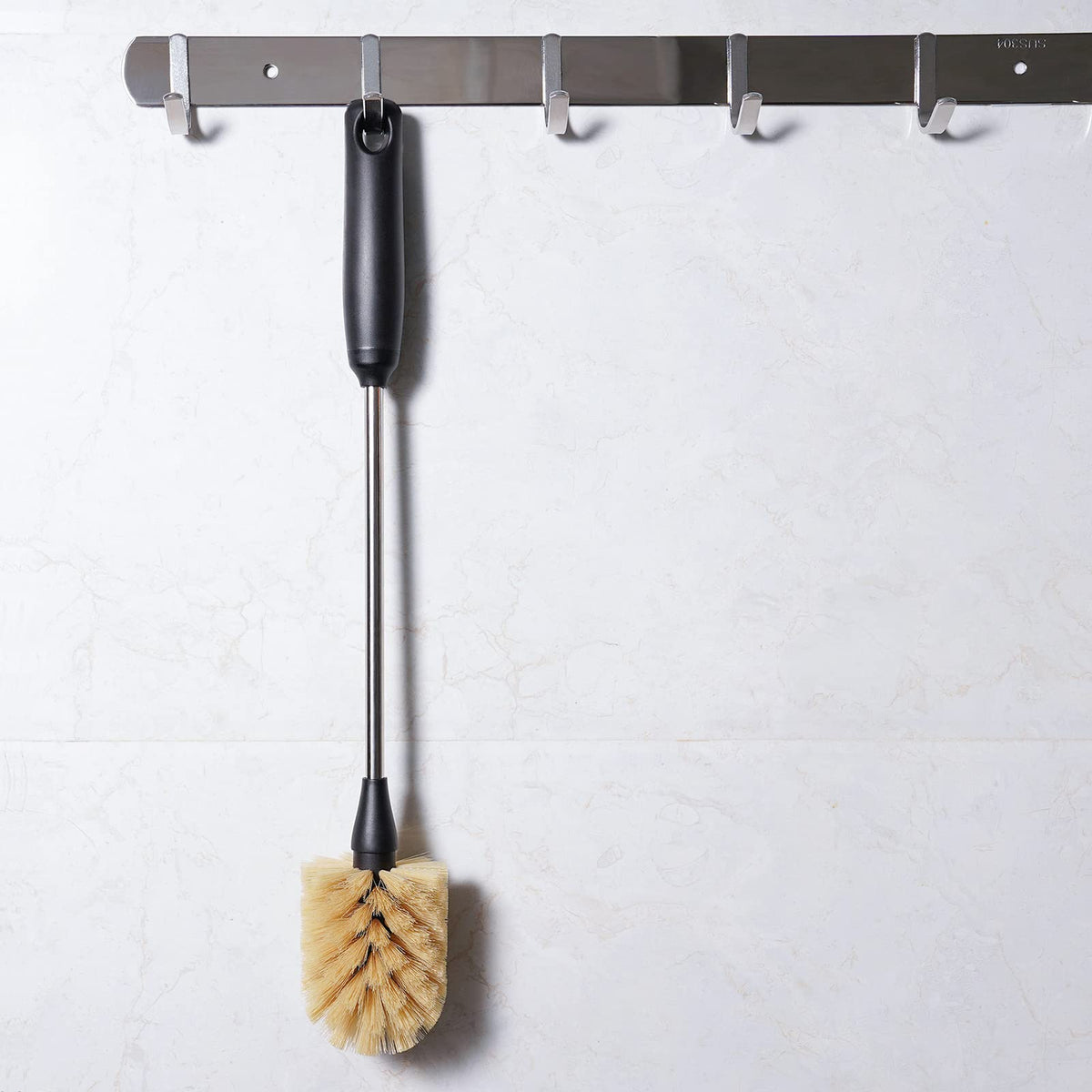 Purtribe yellow bristles reach corners without scratching glassware