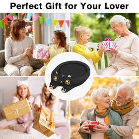 PUSEE Mug Warmer makes a practical gift for coffee lovers.