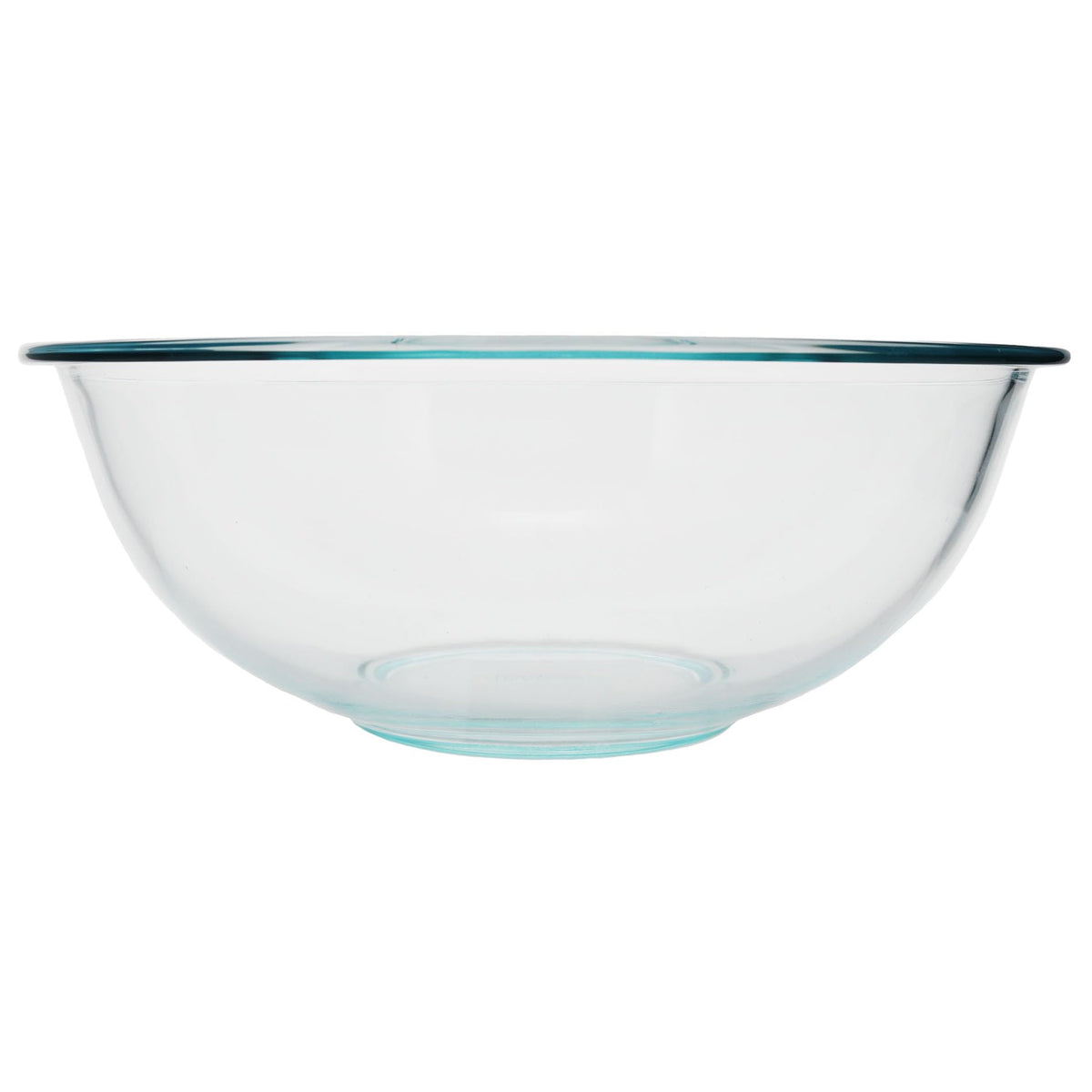 Pyrex 326 4-quart clear glass mixing bowl for batter prep.