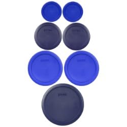 Pyrex 1-cup cadet blue lid provides a snug seal for fridge storage