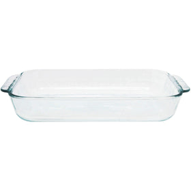 Pyrex Basics 2-quart glass baking dish before cooking for oven use