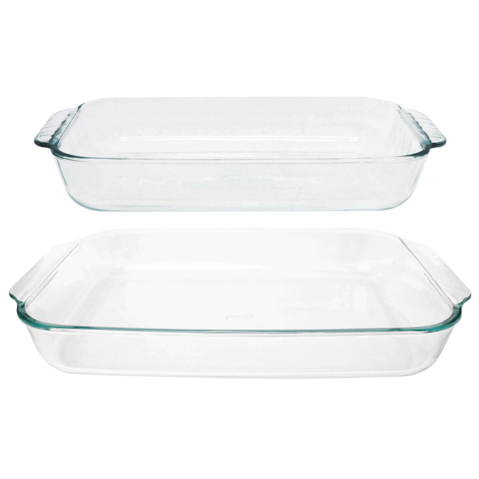 Pyrex Basics 3-quart clear glass baking dish, ideal for casseroles and roasting.