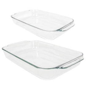 Pyrex Basics clear glass baking dish with transparent sides for easy monitoring during baking.