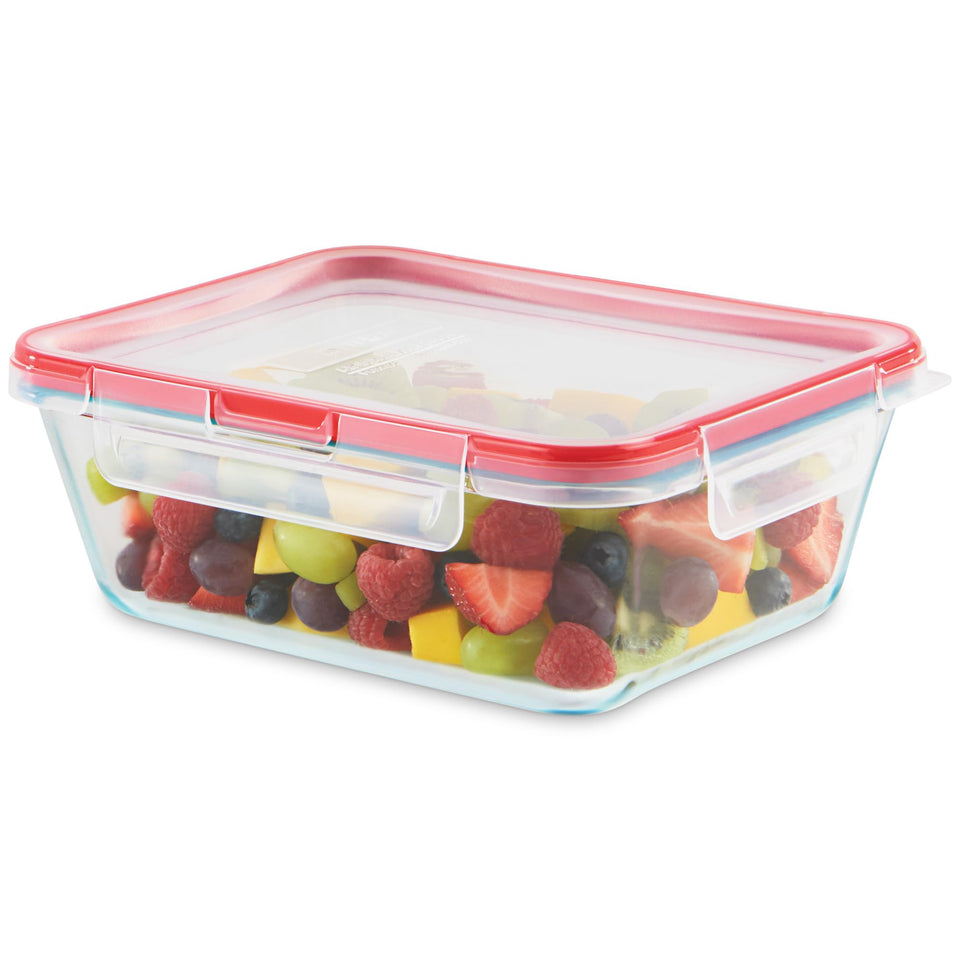 Pyrex Freshlock glass container with airtight lid, ideal for leftovers and meal prep