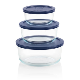 Pyrex Simply Store 2-Cup Round Container with lid for leftovers.