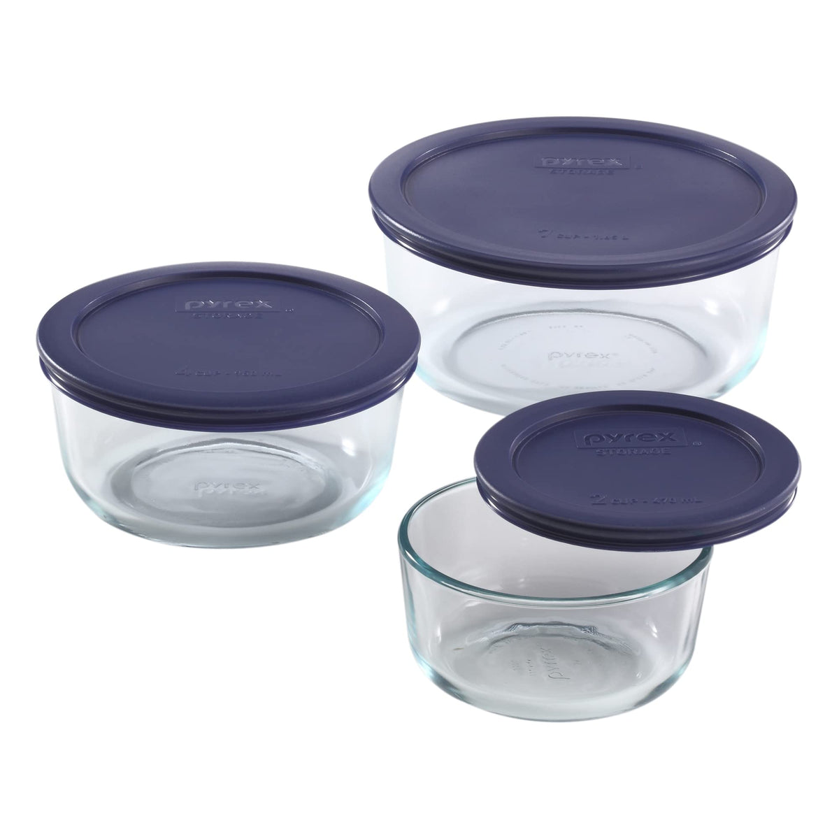 Pyrex Simply Store 4-Cup Round Container with lid for meal prep.