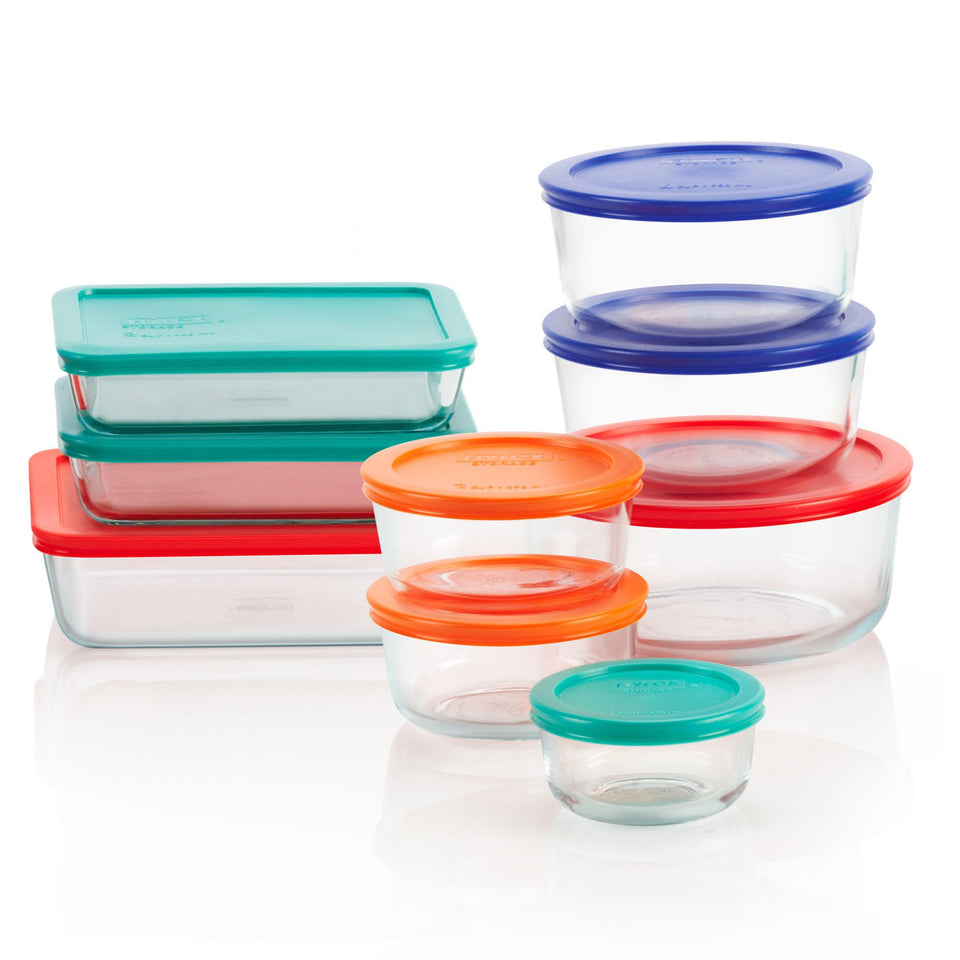 Pyrex Simply Store 7-Cup round container with lid for meal prep and freshness