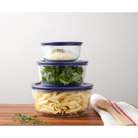 Pyrex Simply Store Navy Blue Lids ensure a snug, secure seal.