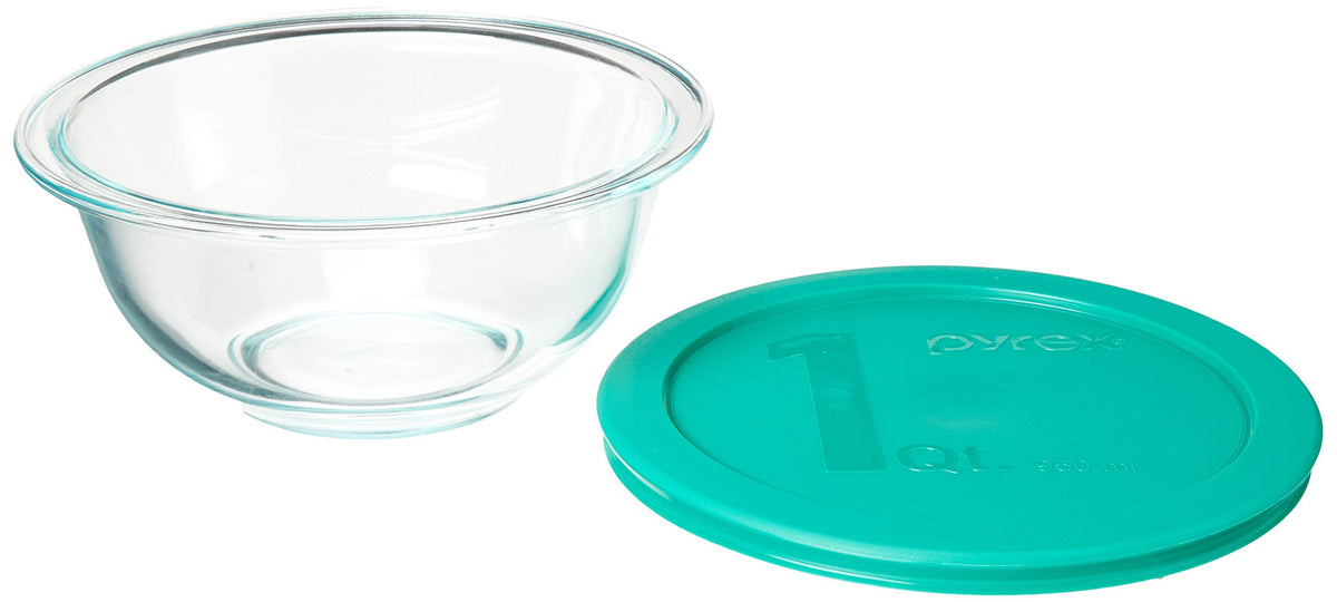 Pyrex Smart Essentials lidded bowls in kitchen use for leftovers and prep.