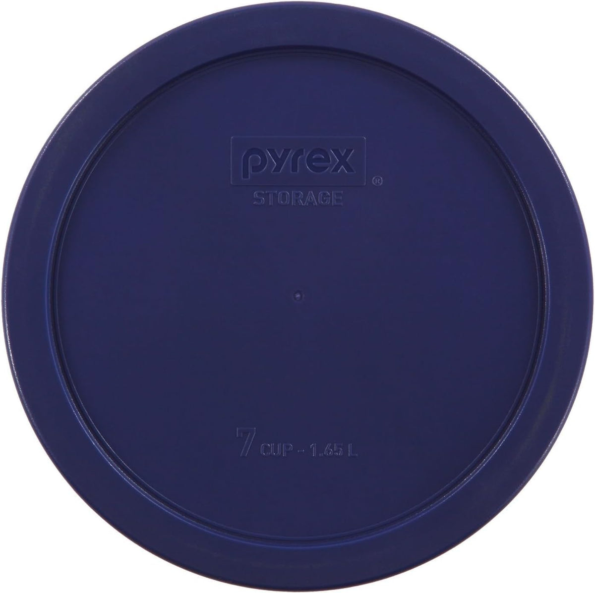Pyrex Storage Plus 7-Cup Round Dish with Blue Lid in microwave for quick reheating.