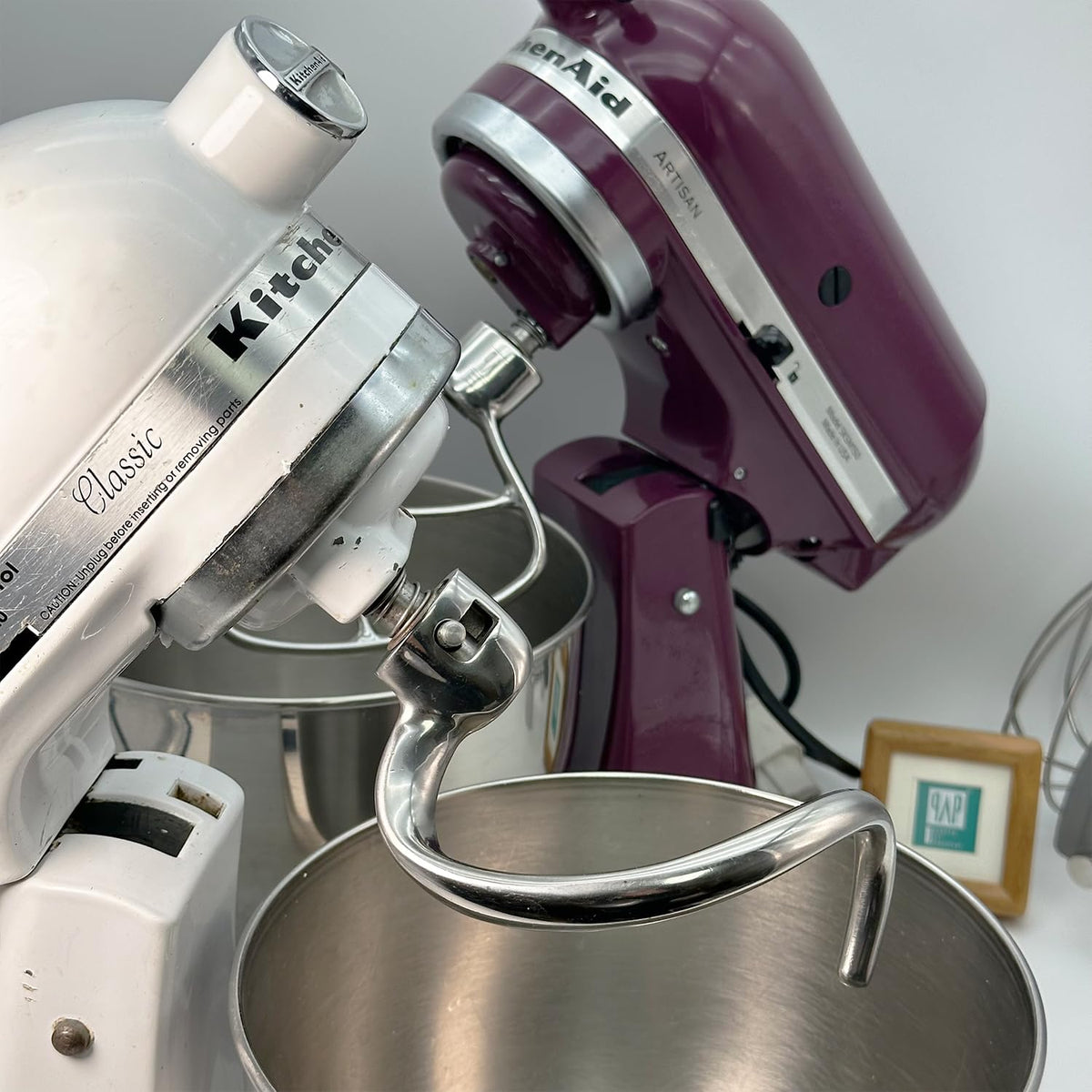 qAp Quality Art Practical easy-cleaning design simplifies cleanup after baking