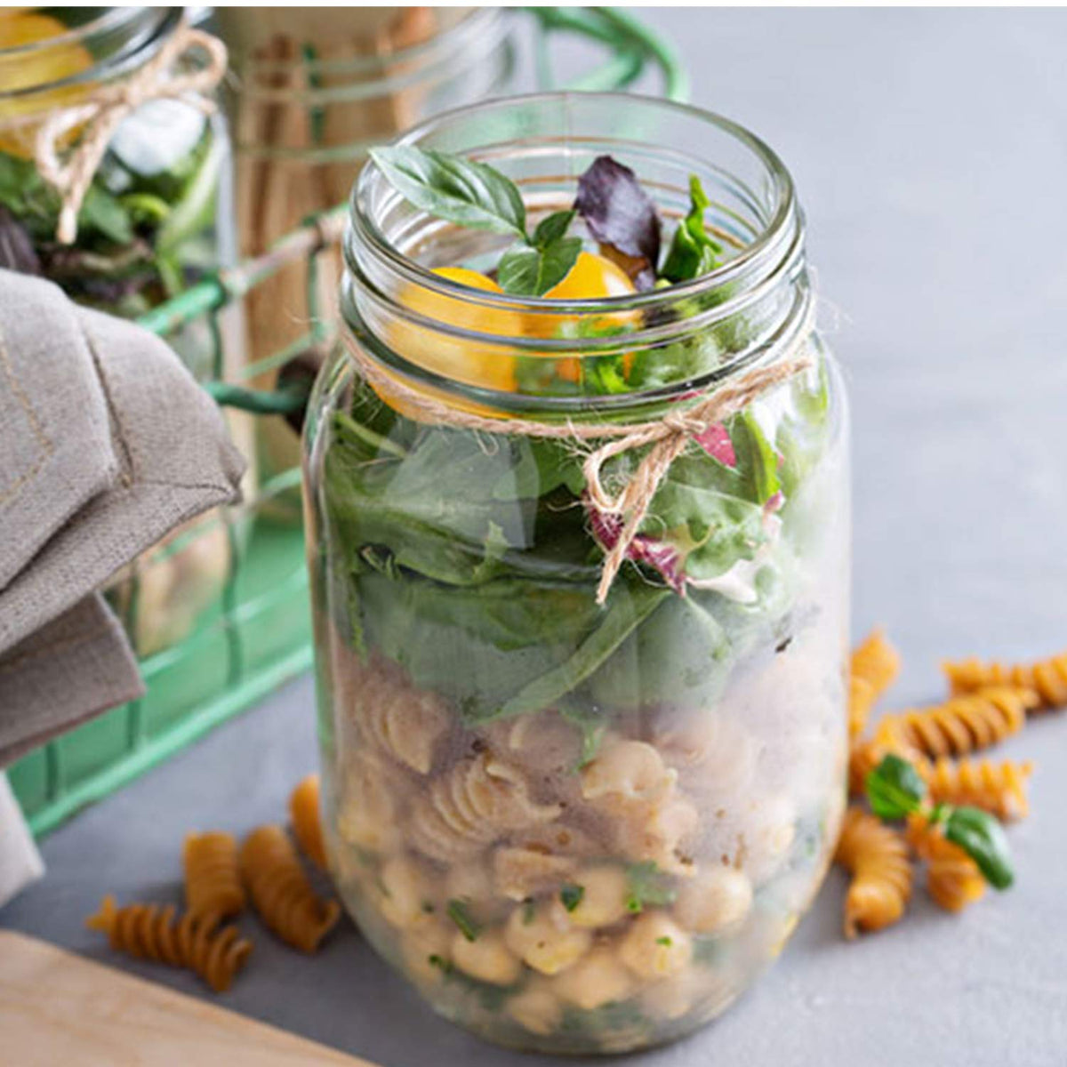 QAPPDA dishwasher-safe jar simplifies cleaning and reuse.