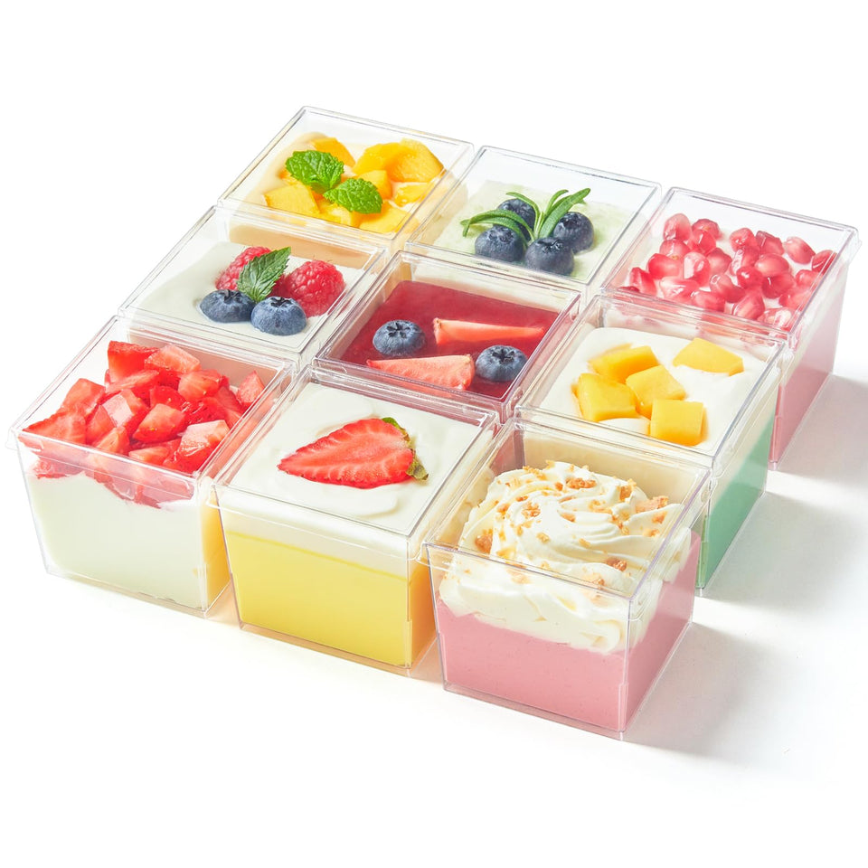 Qeirudu 5oz square dessert cups with lids for leak-free serving.
