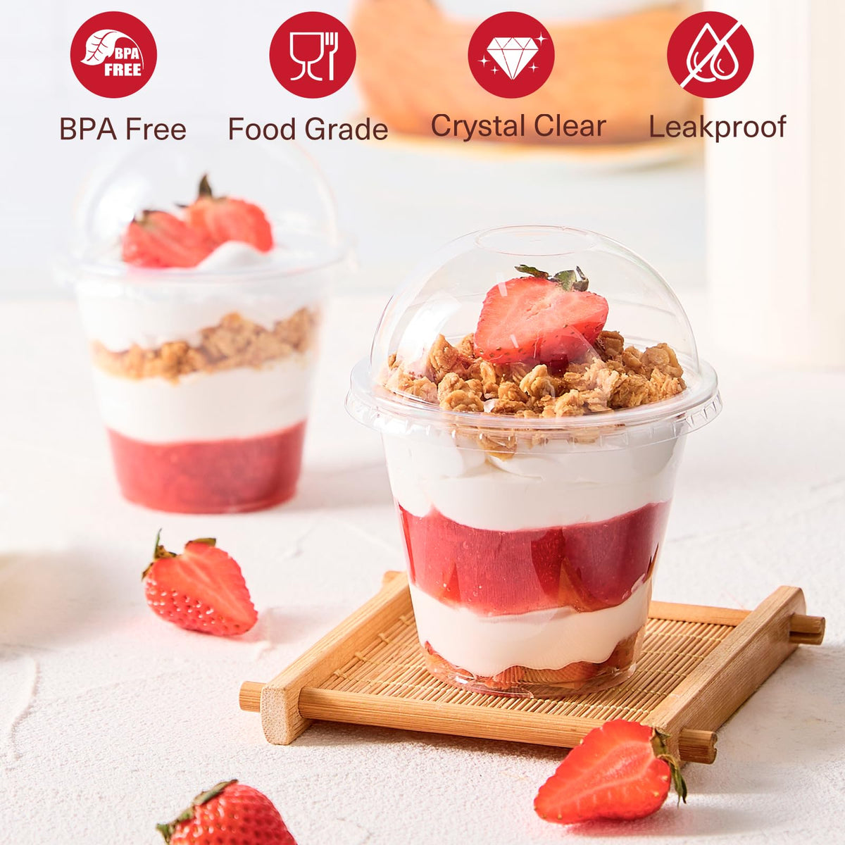 Qeirudu clear 9oz dessert cup filled with parfait for presentation