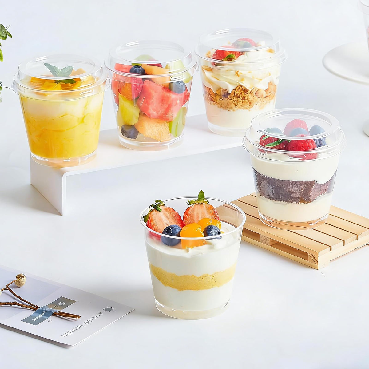 Qeirudu catering cups suited for weddings and bakeries with a premium touch.