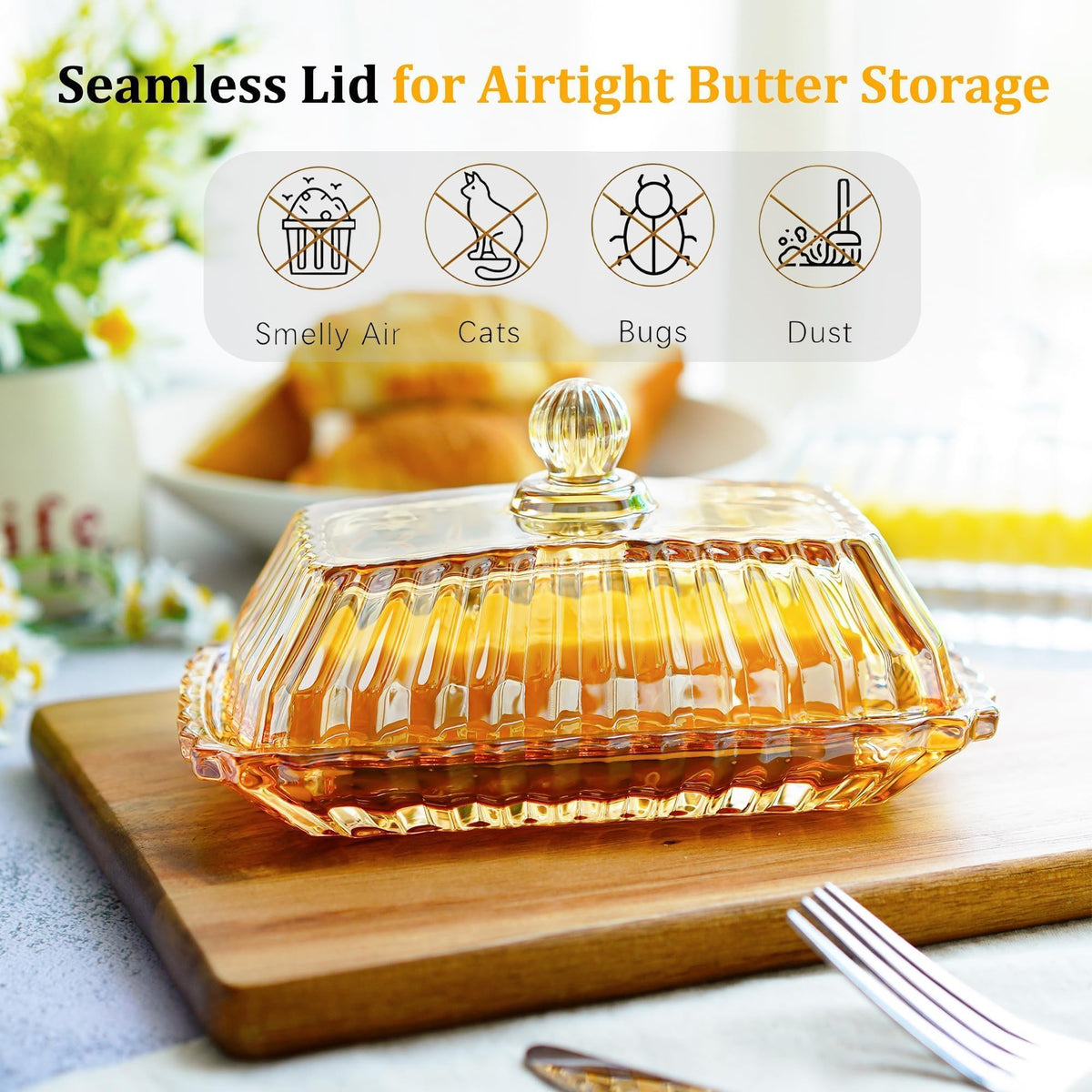 QFkris lid-pull butter dish allows easy opening even with wet hands.