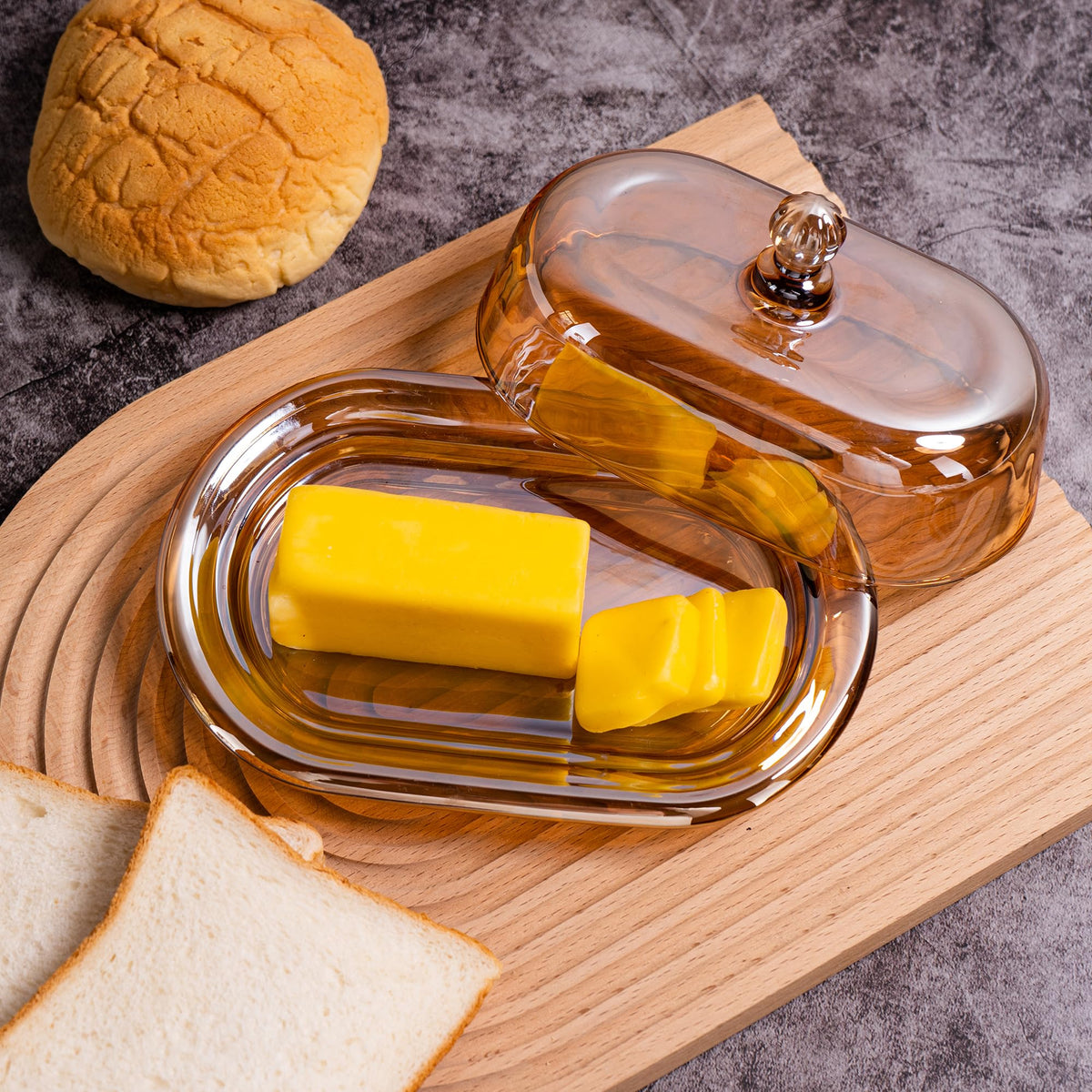 QIANCHANG large-capacity glass dish fits standard butter sticks securely