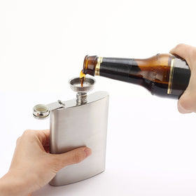 QLL flask funnel set close up highlights easy pour mechanism
