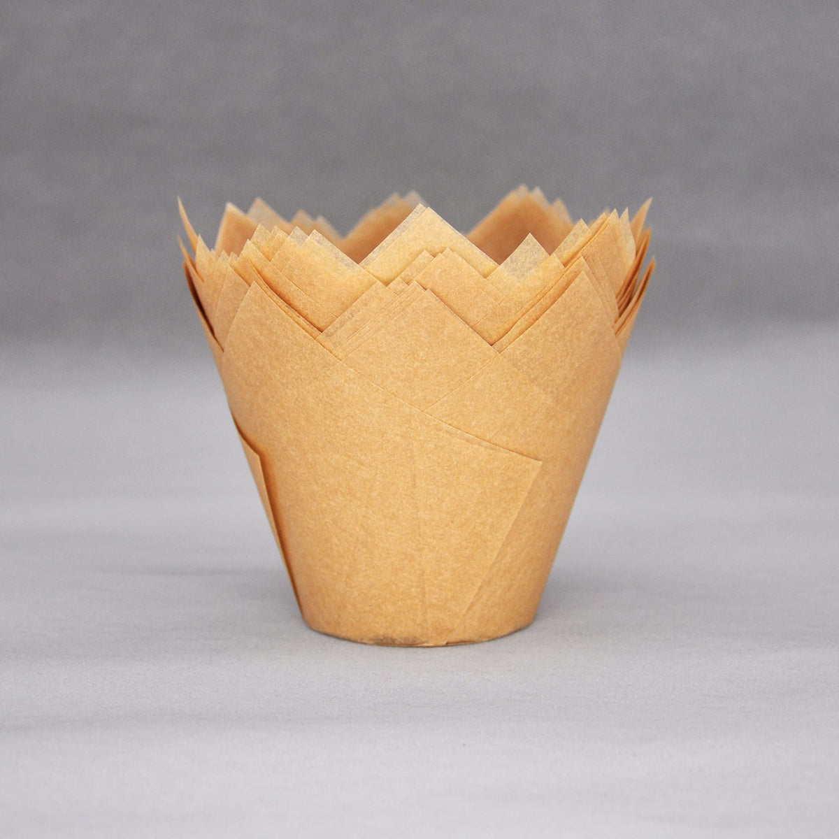 QLSmypkg Cup holds about 4-5 oz batter for muffins