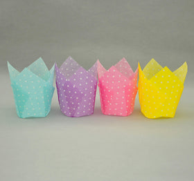 QLSmypkg Tulip purple front-view cups on a dessert table