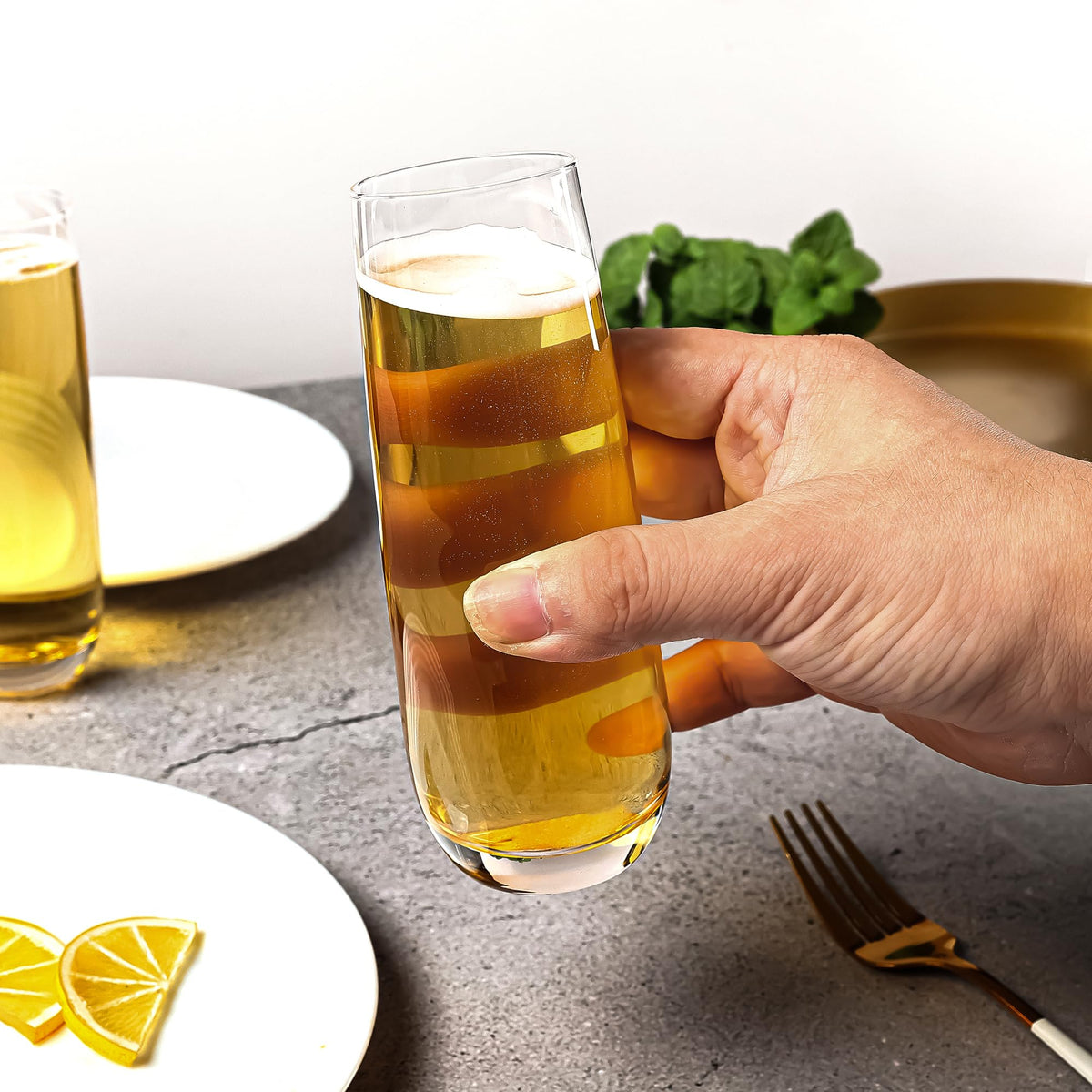 QOWOEO glasses ideal for wedding toasts and holiday gatherings
