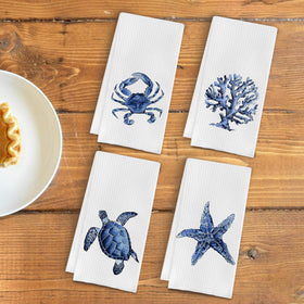 Qpenm coastal towel with coral motif ideal for stylish display and absorbent cleaning.