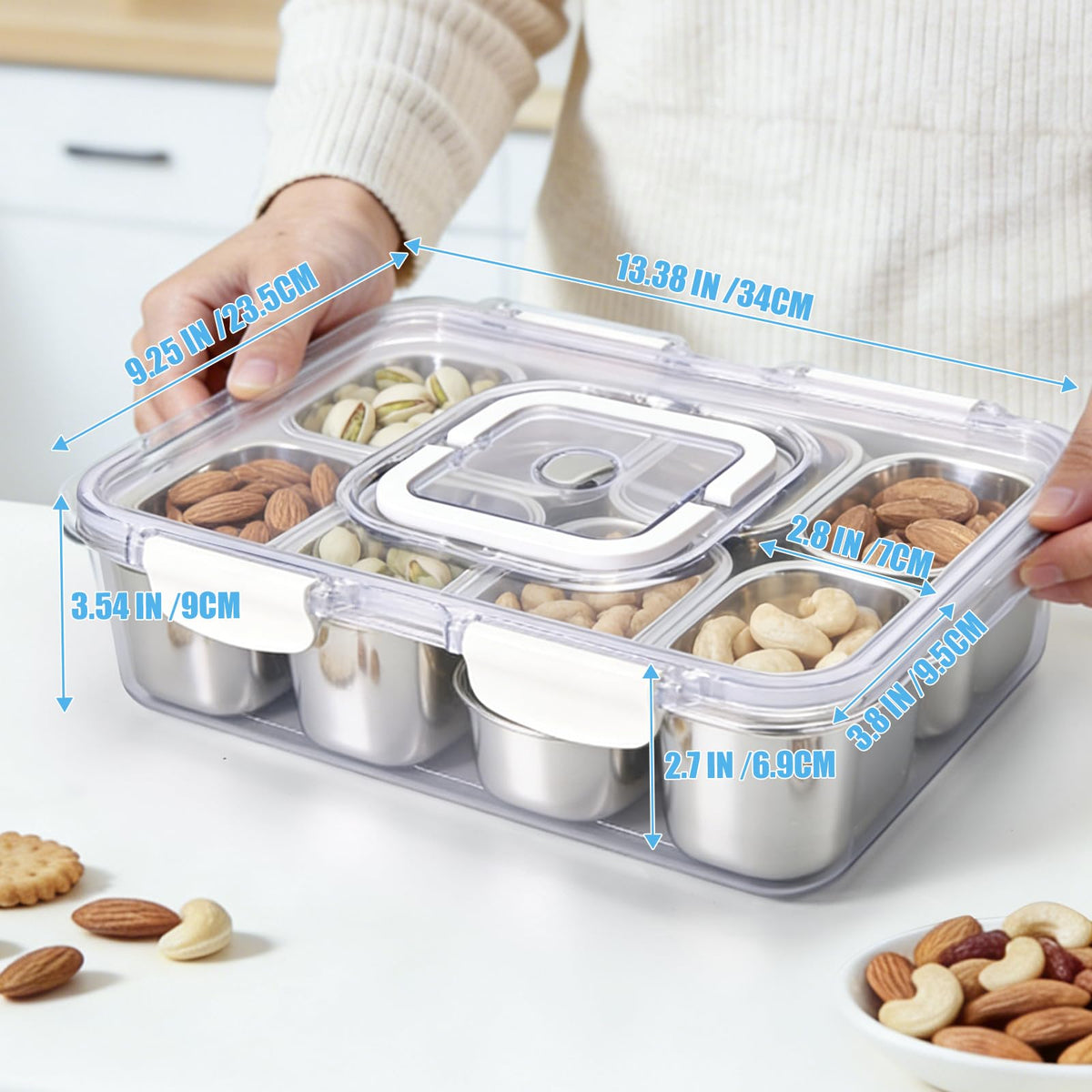 Qtencas Snackle Box ideal for picnics, camping, or office snacks.