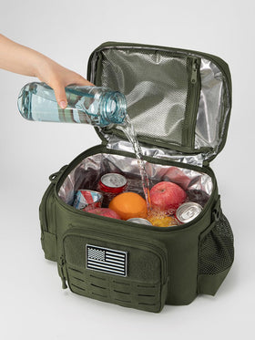 QT&QY lunch bag reinforced zipper for durability and smooth use.