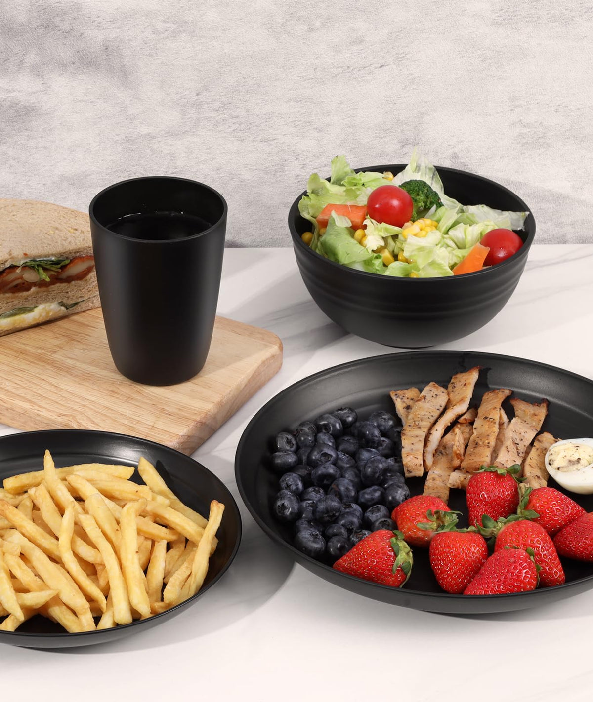 Quatish kid-friendly dinnerware with raised edges for safer toddler meals.
