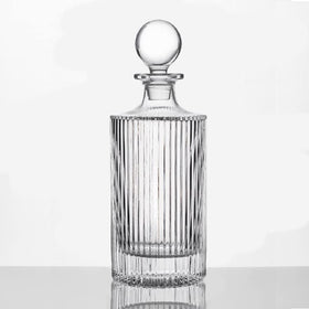 QUEEN&STONE LEAD FREE whiskey decanter with round ribbed body for an elevated home bar look