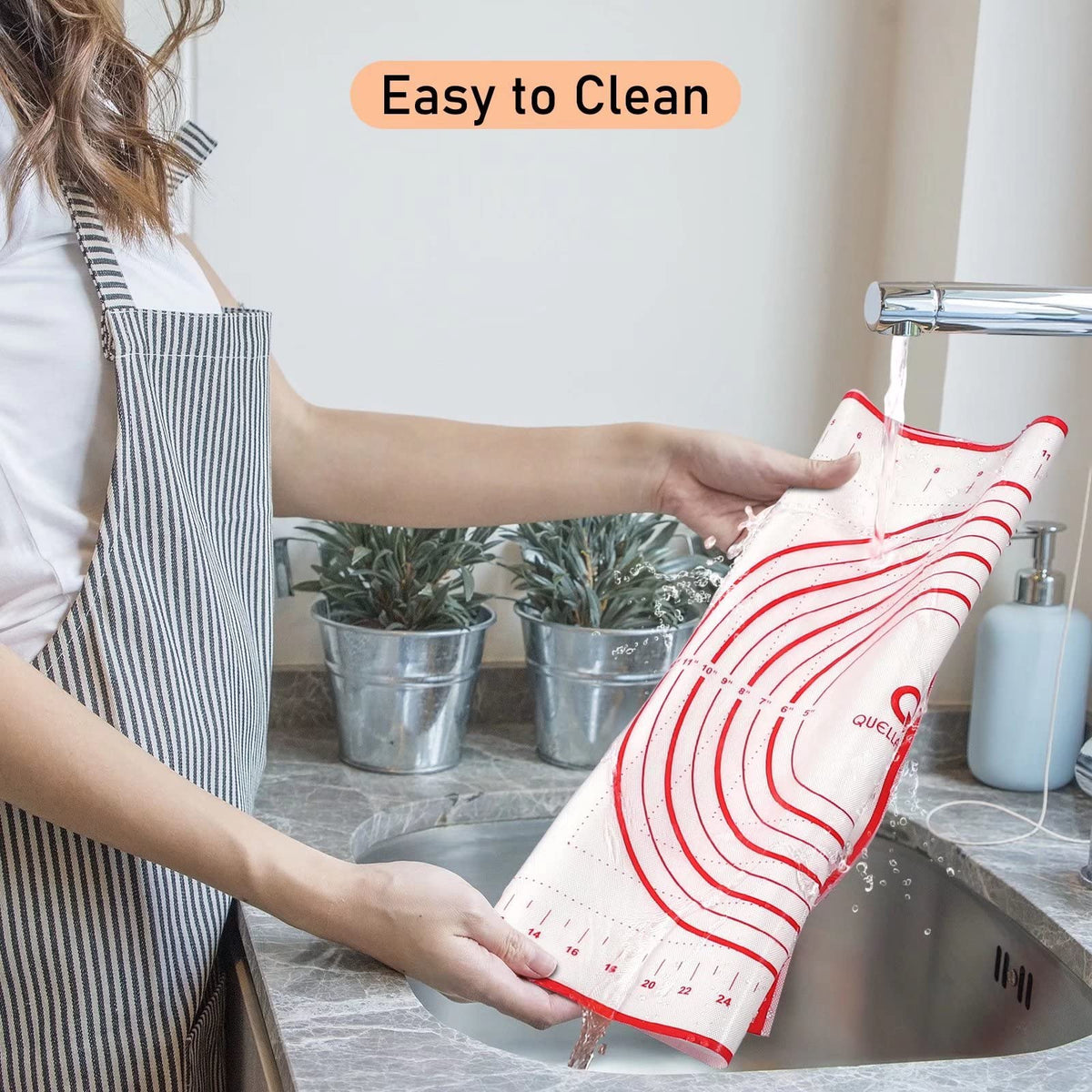 QUELLANCE silicone baking mat circular guides simplify rolling