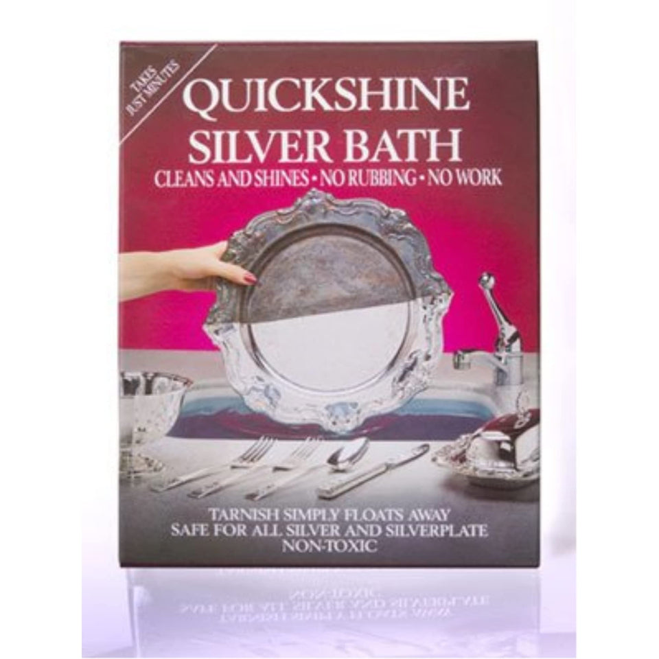 Quickshine Silver Clean And Shine Bath bottle pour for easy dosing and a refreshing bath