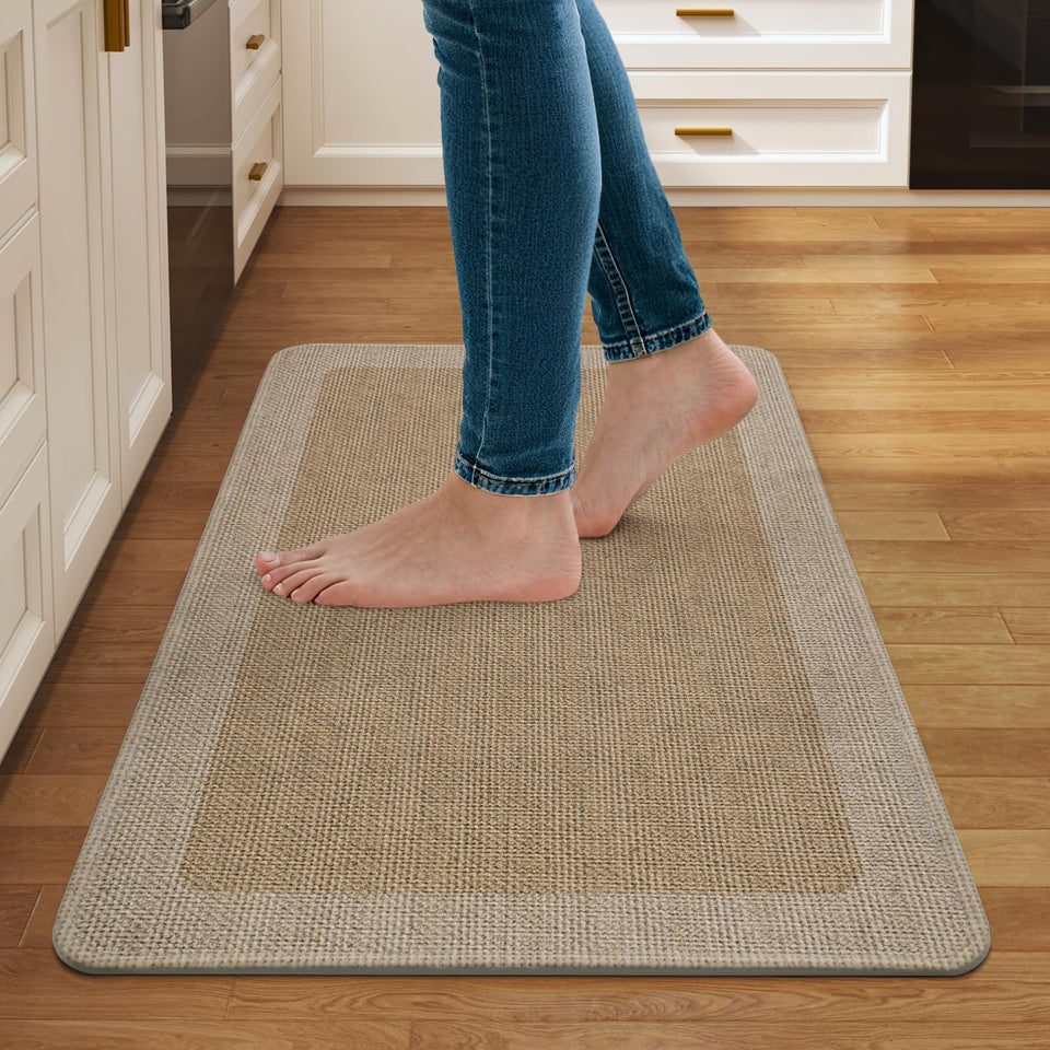 Quqei kitchen mat with non-slip backing helps prevent slips on smooth floors.