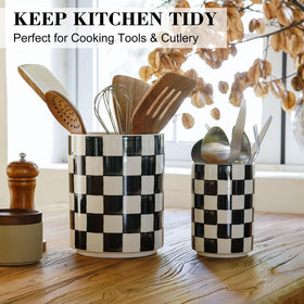 Quuavio checkered ceramic utensil holder with small size for compact storage