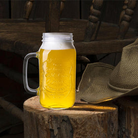 QWEZXO dishwasher-safe mason jar glasses for quick cleanup after events.